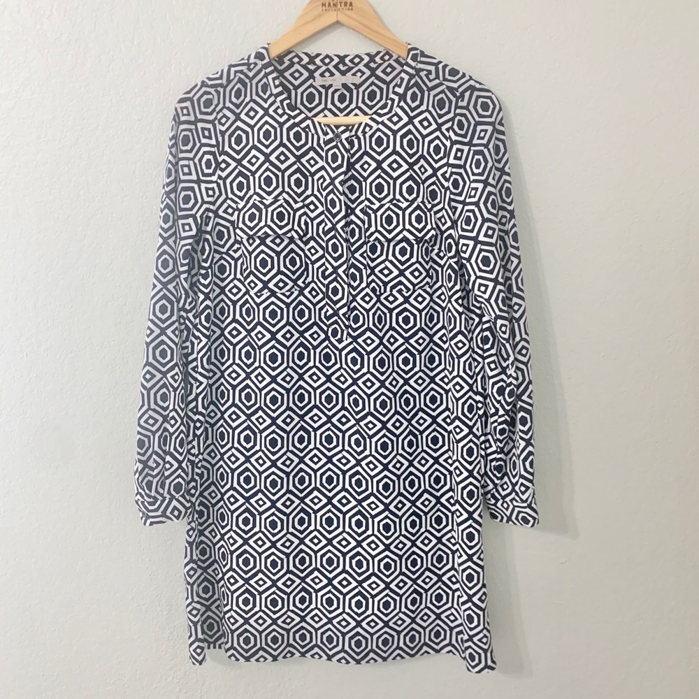 Gap | Black and White Two Pocket Shift Dress